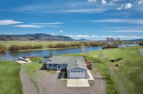 32154 Modoc Point Rd, Chiloquin, OR 97624