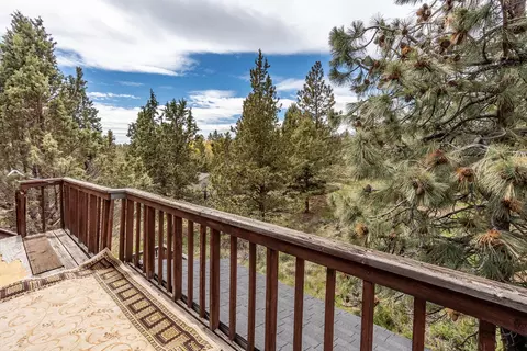View/Area - 61153 Sidewinder, Bend, OR 97702 photo 4 of 6