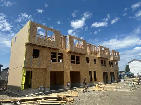 7871 28th St, White City, OR 97503