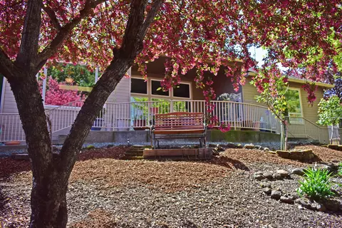 Exterior - 479 Quail Run, Eagle Point, OR 97524 photo 16 of 22