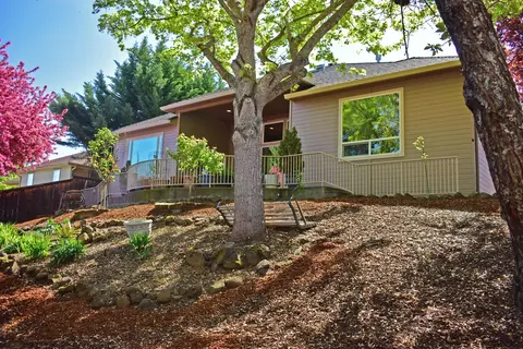 Exterior - 479 Quail Run, Eagle Point, OR 97524 photo 15 of 22