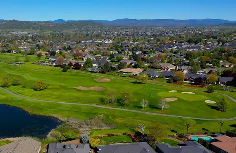 View/Area - 479 Quail Run, Eagle Point, OR 97524 photo 1 of 1