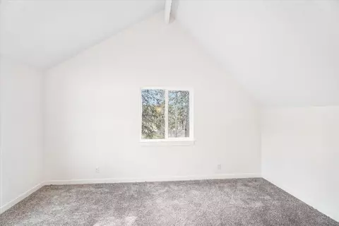 Bedroom - 16575 Prairie View Dr, La Pine, OR 97739 photo 3 of 3