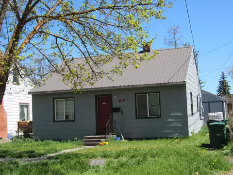 919 Mitchell St, Klamath Falls, OR 97601