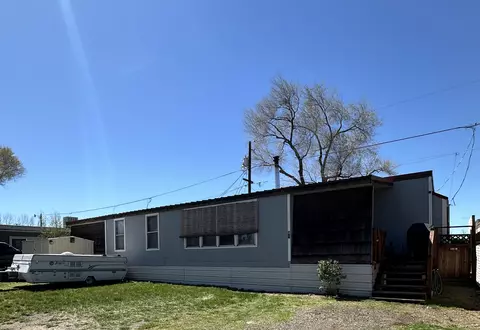 1112 SW Highway 97 #48, Madras, OR 97741