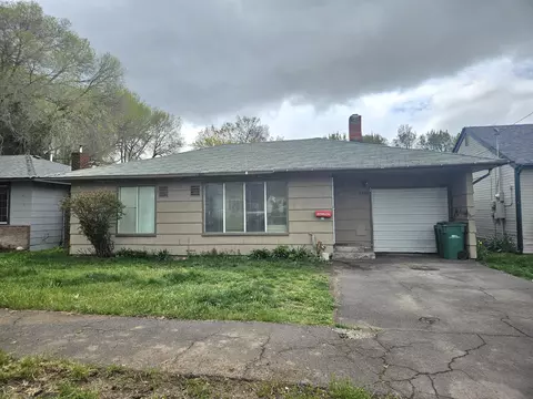 2340 Darrow Ave, Klamath Falls, OR 97601