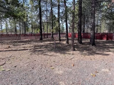 View/Area - 16210 5th St, La Pine, OR 97739 photo 1 of 3