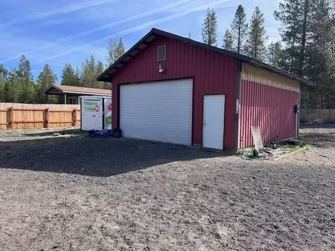 Exterior - 16210 5th St, La Pine, OR 97739 photo 3 of 15