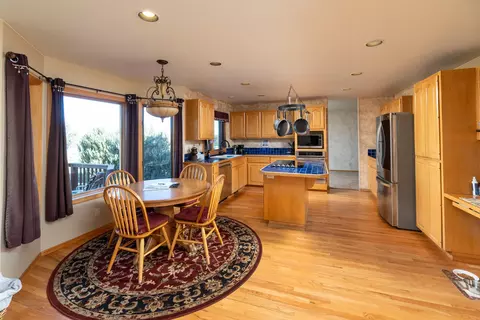 Dining - 22390 Mcardle Rd, Bend, OR 97702 photo 1 of 1