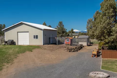 Exterior - 22390 Mcardle Rd, Bend, OR 97702 photo 23 of 23