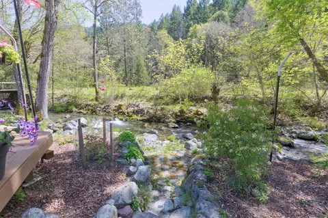 View/Area - 3445 Granite Hill Rd, Grants Pass, OR 97526 photo 1 of 8