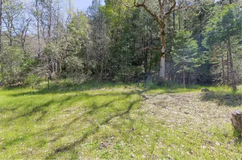 View/Area - 3445 Granite Hill Rd, Grants Pass, OR 97526 photo 5 of 8