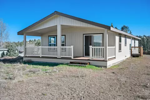 8843 SW Shad Rd, Terrebonne, OR 97760