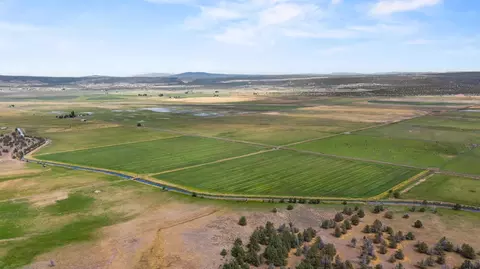000 W Langell Valley Rd, Bonanza, OR 97623