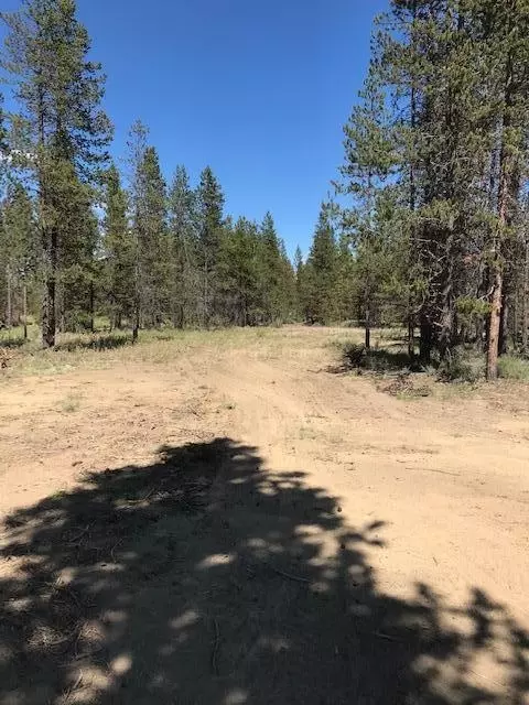 16780 Pine Pl, La Pine, OR 97739 photo 12