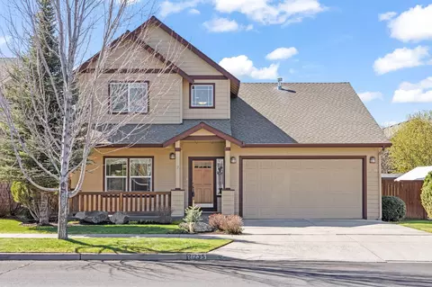21235 Hurita Pl, Bend, OR 97702