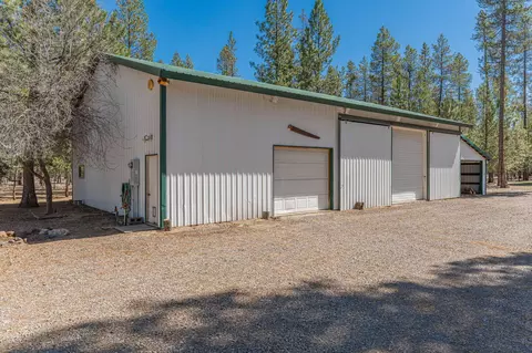 1643 Yoke Rd, La Pine, OR 97739 photo 11