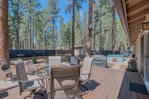 Exterior - 56243 Solar Dr, Bend, OR 97707 photo 9 of 9