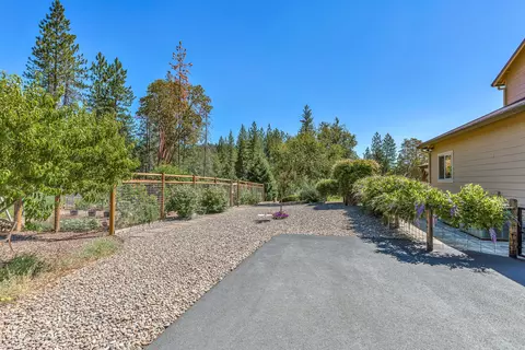 Exterior - 68 Busch Rd, Trail, OR 97541 photo 28 of 28