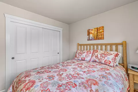 Bedroom - 68 Busch Rd, Trail, OR 97541 photo 4 of 5