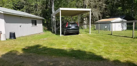 Exterior - 7055 Takilma Rd, Cave Junction, OR 97523 photo 6 of 11