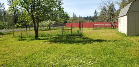 Exterior - 7055 Takilma Rd, Cave Junction, OR 97523 photo 8 of 11
