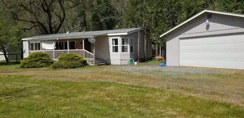 Exterior - 7055 Takilma Rd, Cave Junction, OR 97523 photo 2 of 11