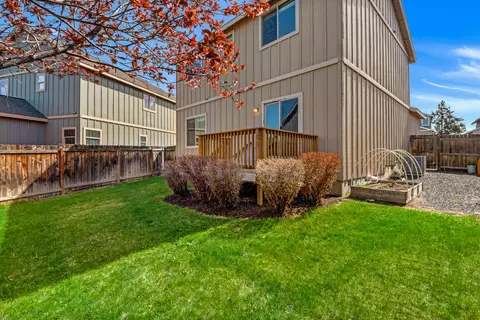 Exterior - 62075 Wolcott Pl, Bend, OR 97701 photo 7 of 7