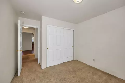 Bedroom - 9 Chantrell Ct, Eagle Point, OR 97524 photo 1 of 2