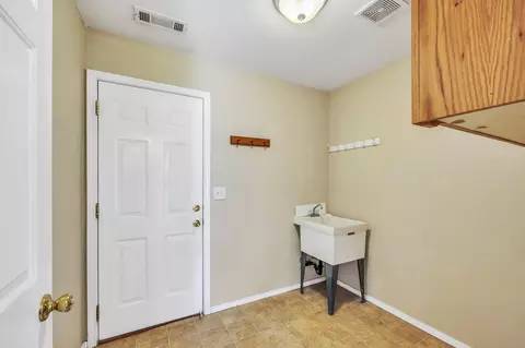 Other - 9 Chantrell Ct, Eagle Point, OR 97524 photo 5 of 10