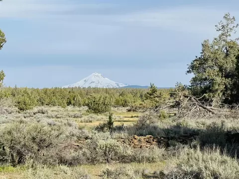 Tl 00900 SW Squaw Flat Road, Culver, OR 97734