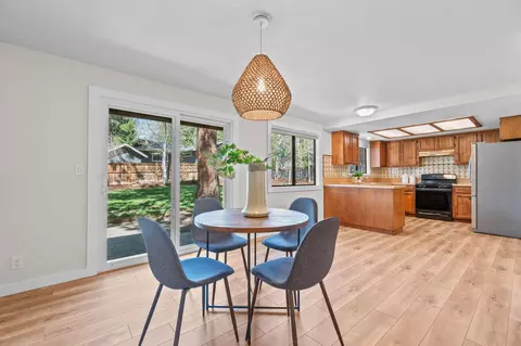 Dining - 2641 NW Robert Way, Bend, OR 97703 photo 3 of 6