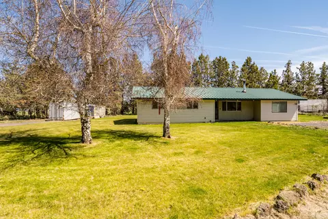 Exterior - 22070 Erickson Rd, Bend, OR 97701 photo 1 of 12