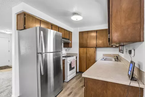 Kitchen - 22070 Erickson Rd, Bend, OR 97701 photo 2 of 3