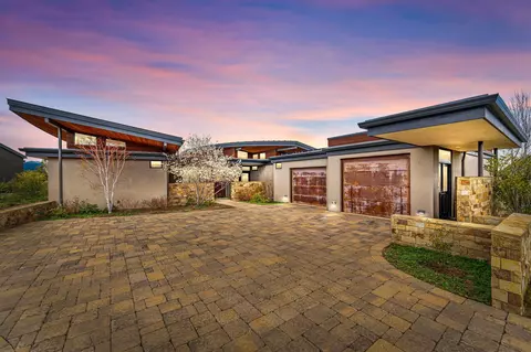 62671 Big Sage Way, Bend, OR 97703