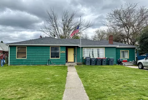1201 Mt Pitt Ave, Medford, OR 97501