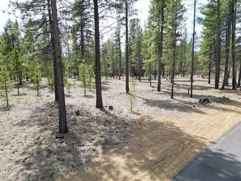 17881 Preservation Loop #421, Bend, OR 97707 photo 4