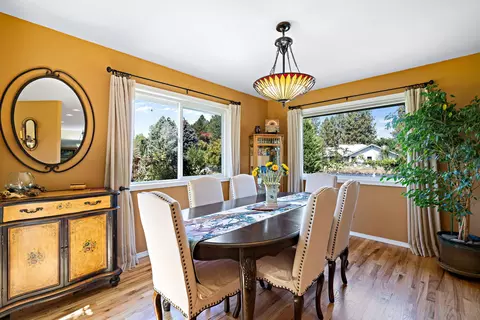 Dining - 21010 Wilderness Way, Bend, OR 97702 photo 1 of 1