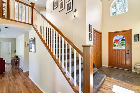 Entry Way - 21010 Wilderness Way, Bend, OR 97702 photo 1 of 2