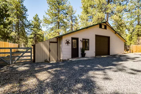 60169 Cheyenne Rd, Bend, OR 97702 photo 26