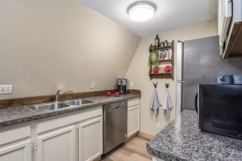60169 Cheyenne Rd, Bend, OR 97702 photo 10
