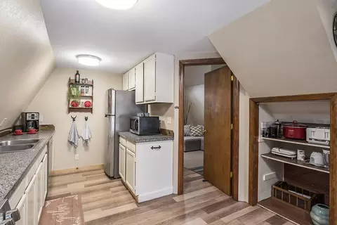 60169 Cheyenne Rd, Bend, OR 97702 photo 9