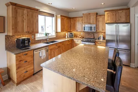 1681 NW Precision Ln, Bend, OR 97703 photo 8