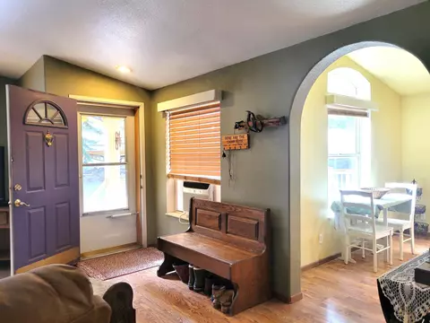 59988 Navajo Rd, Bend, OR 97702 photo 3