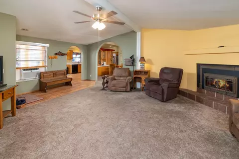 59988 Navajo Rd, Bend, OR 97702 photo 4