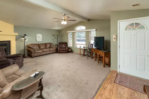 59988 Navajo Rd, Bend, OR 97702 photo 18
