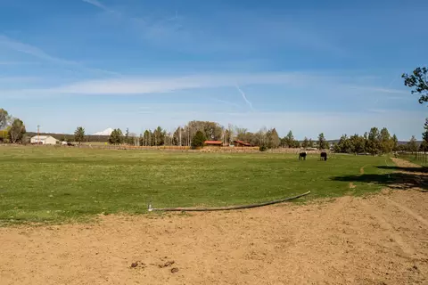 Exterior - 65900 Cline Falls Rd, Bend, OR 97703 photo 9 of 36