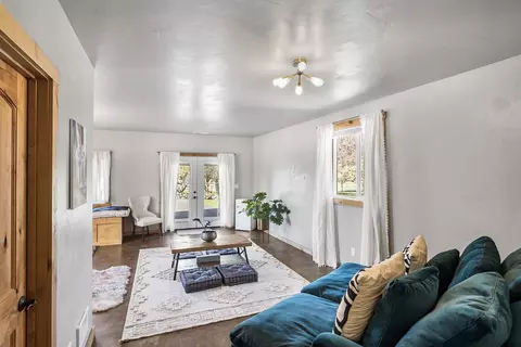 Living - 65900 Cline Falls Rd, Bend, OR 97703 photo 9 of 9