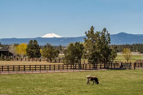 Exterior - 65900 Cline Falls Rd, Bend, OR 97703 photo 33 of 36