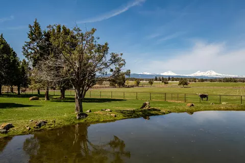 View/Area - 65900 Cline Falls Rd, Bend, OR 97703 photo 10 of 13